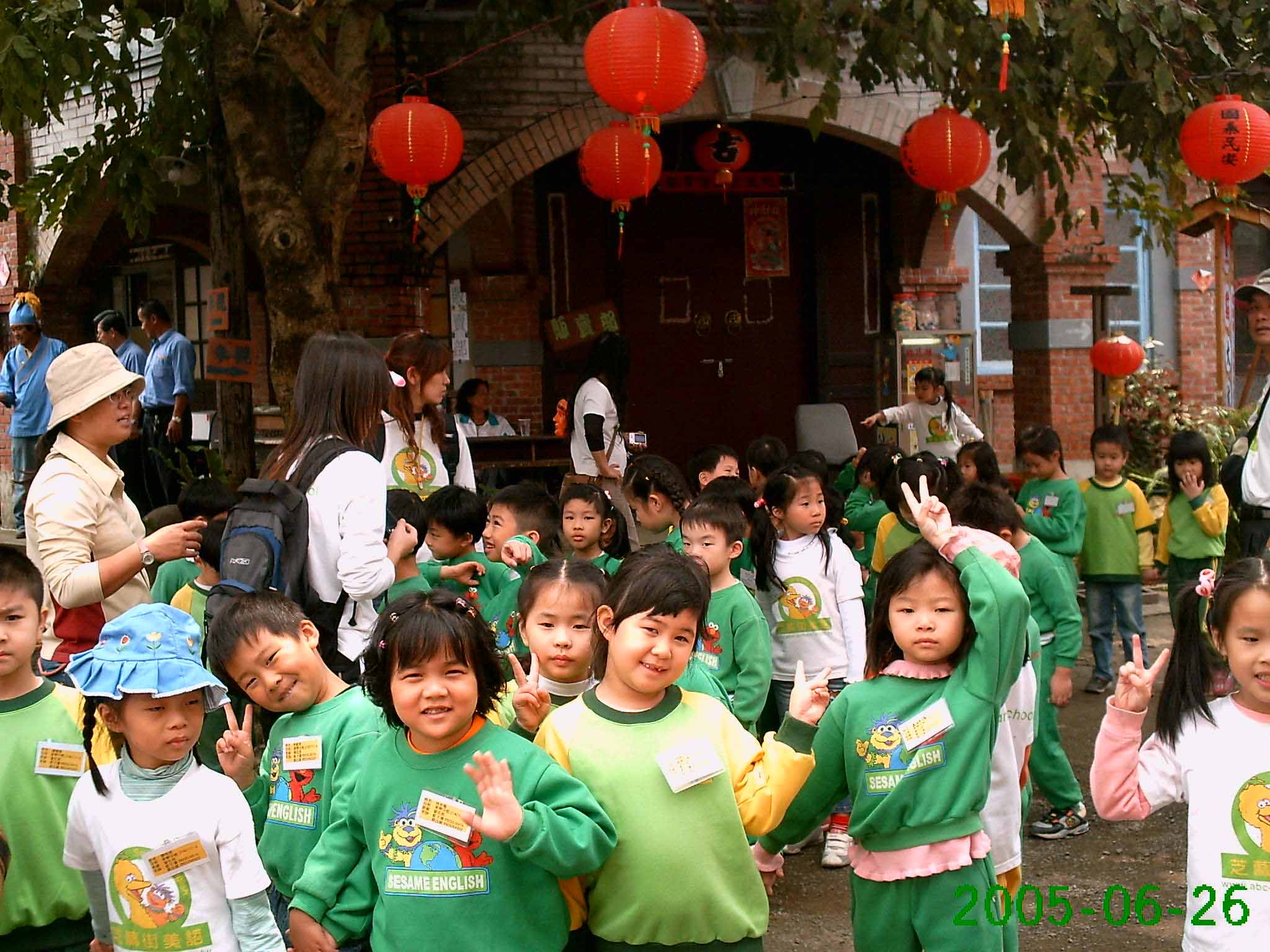 林士榮挺台MV影片  台灣影城免費供場景 - 20100203110931_167303885.jpg(圖)