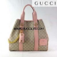 跟大家分享一下2010年明星最愛的名牌新款包包手錶LV Gucci 香奈兒 愛馬仕 coach  卡地亞_圖片(4)