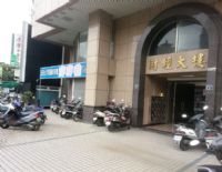 員林黃金店面出租-330坪，育英路及民生路口，八條通鑽石地段！ 免服務費_圖片(4)