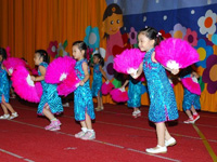 高雄市鼓山區振才幼兒園──沒有壞孩子，只有缺愛的孩子；沒有笨孩子，只有缺乏文化營養的孩子。《大高雄市鼓山區幼稚園,幼兒園》 - 20121003010142_197407609.jpg(圖)