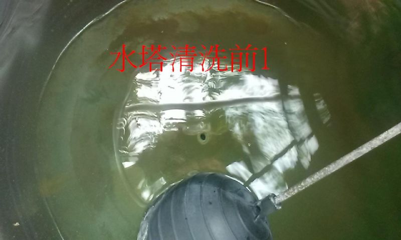 台中洗水塔，清洗白鐵型水塔，清洗水泥型水塔，服務專線:0977-422439 - 20130721002444_337706863.jpg(圖)