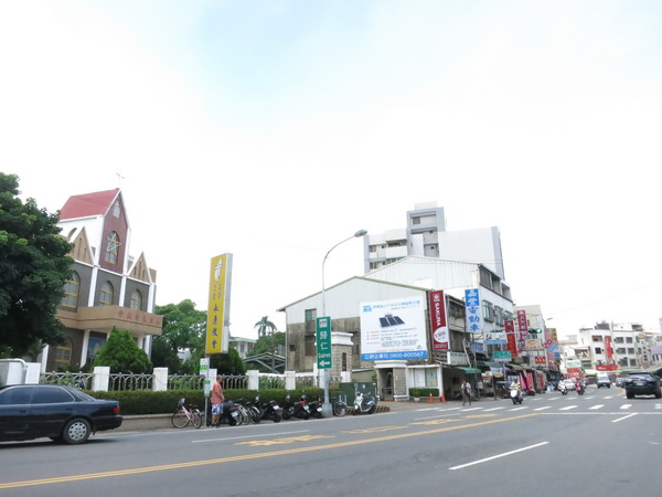 中山北路雙路面錢潮店面 - 20140704093706-438611296.JPG(圖)