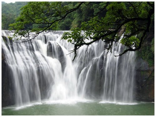 合格证照安心有保障，台湾包车环岛自由行，台北一日游、机场接送，来到台湾必吃必去的景点推荐介绍 - 20160603092500-917582766.jpg(圖)