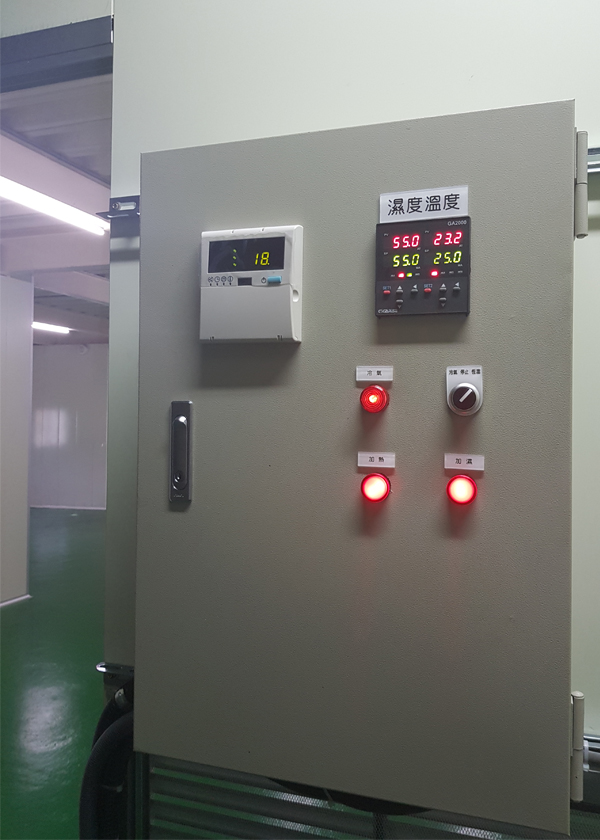 GA2000-雙迴路微電腦温度PT100控制器-雙迴路軟式隔測式表面溫度計-二迴路溫溼度顯示控制-熱電偶控制器數字-2迴路溫溼度大型看板顯示器-溫度LED 大型看板管道式温溼度感知控制器- - 20250621210321-511077088.jpg(圖)