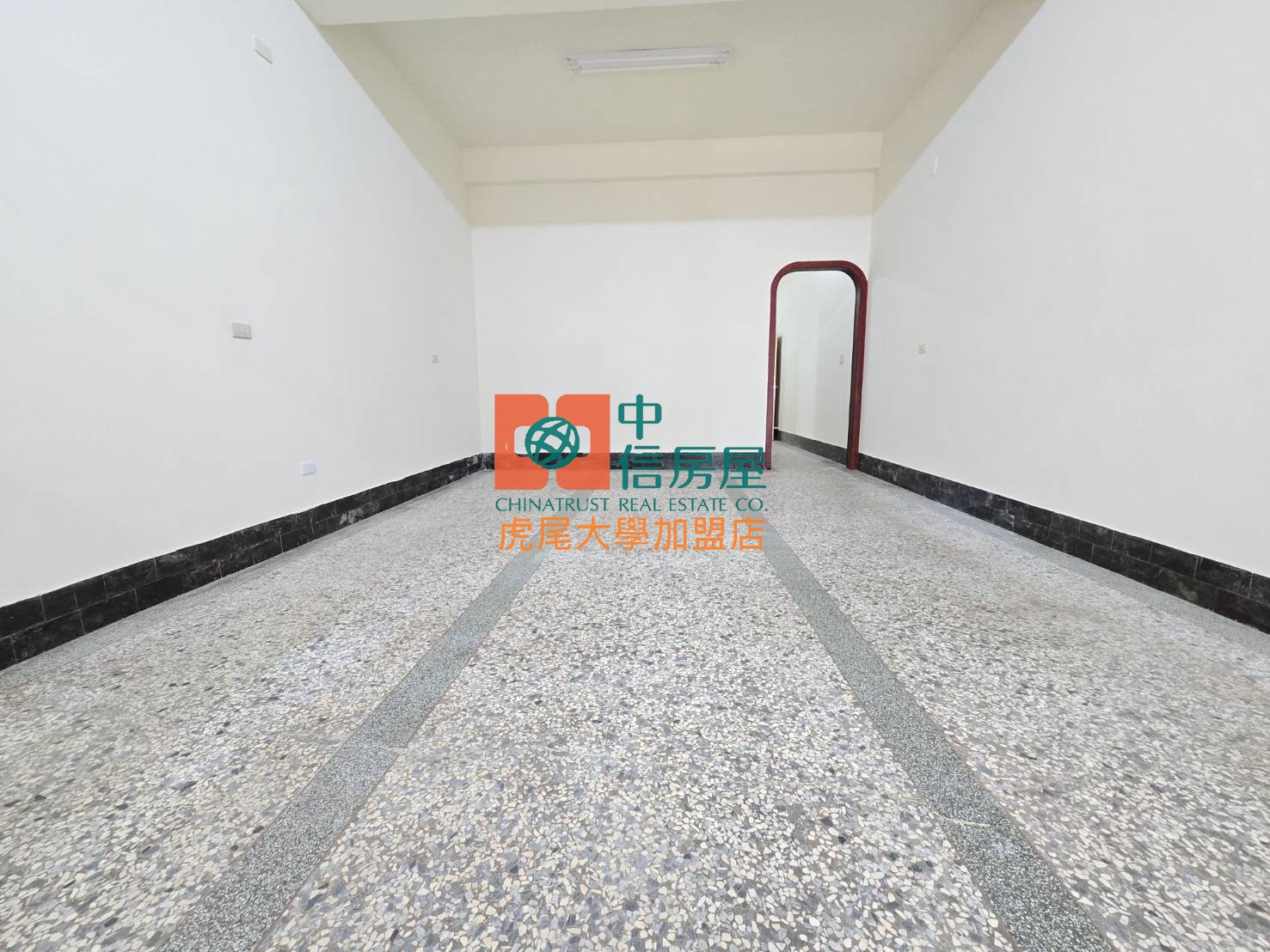 【售】虎尾立仁國小店面《中信房屋-虎尾大學店》 - 20231023151031-258638987.jpg(圖)