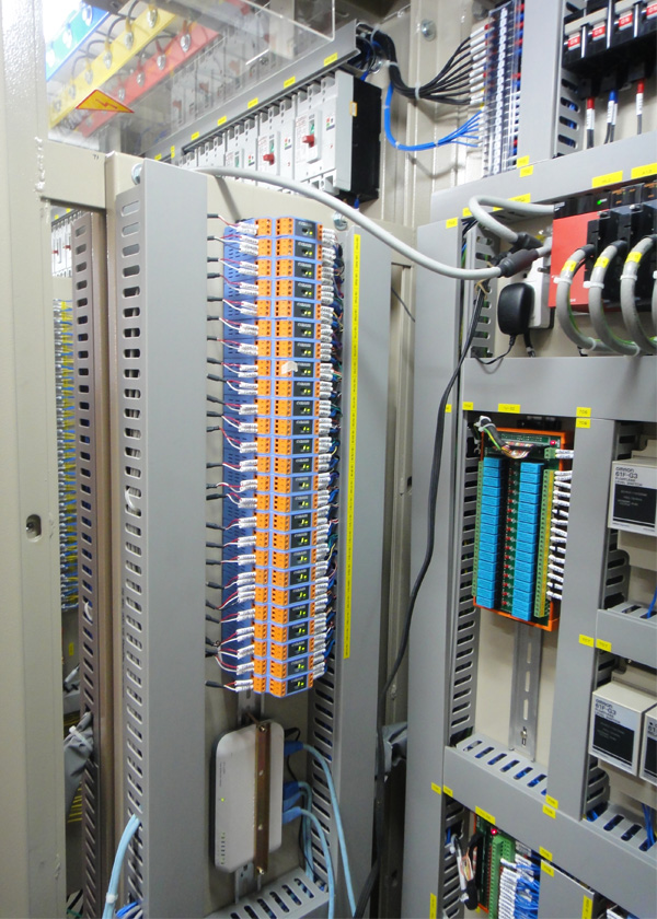 溫度蒸氣鍋爐控制器-表面黏貼型銅片温度計-五迴路溫度顯示控制器-壁掛型溫溼度PM2.5傳感器-鋁軌型分配器RTD隔離轉換器 - 20250618155009-233127990.jpg(圖)