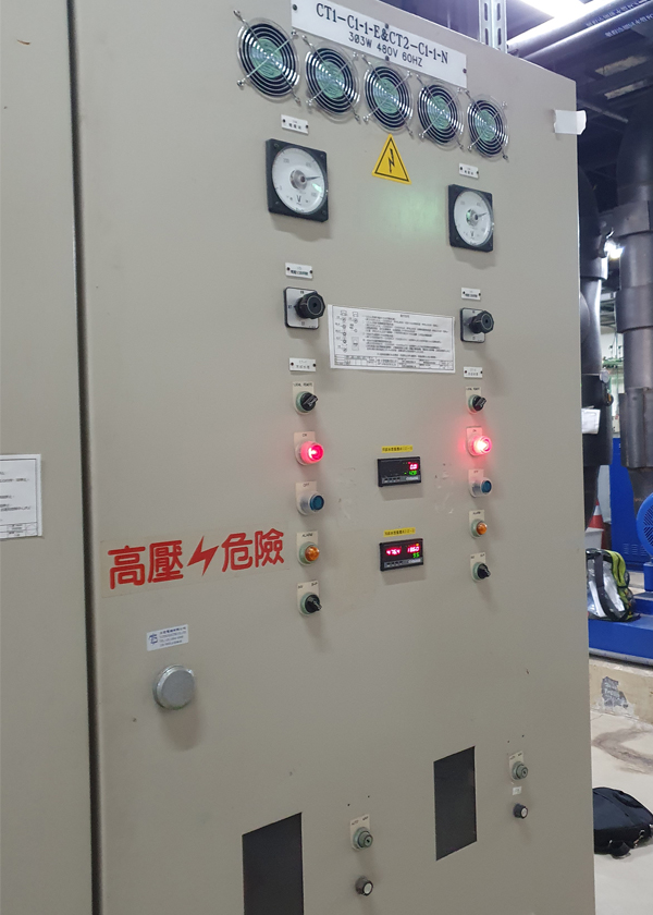 集合式LCD背光電表/電壓表/電流表/瓦時計/瓦特表-外拉式5M感温棒溫度計-分離插入型15M熱電偶感温棒-貼覆式黏型表面溫度計-耐酸鹼PT100電木頭溫度感測棒 - 20250622185422-589795104.jpg(圖)