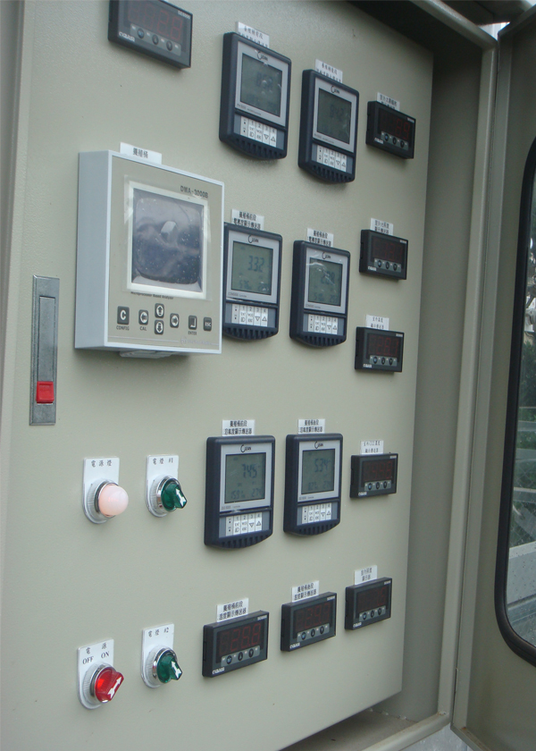 集合式LCD背光電表/電壓表/電流表/瓦時計/瓦特表-外拉式5M感温棒溫度計-分離插入型15M熱電偶感温棒-貼覆式黏型表面溫度計-耐酸鹼PT100電木頭溫度感測棒 - 20250622185422-589828812.jpg(圖)