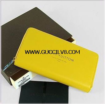 1：1名牌包包手錶現在大贈送零售買一送一，批發更優惠（LV GUCCI CHANEL COACH PRADA） - 20090721170431_167417515.jpg(圖)